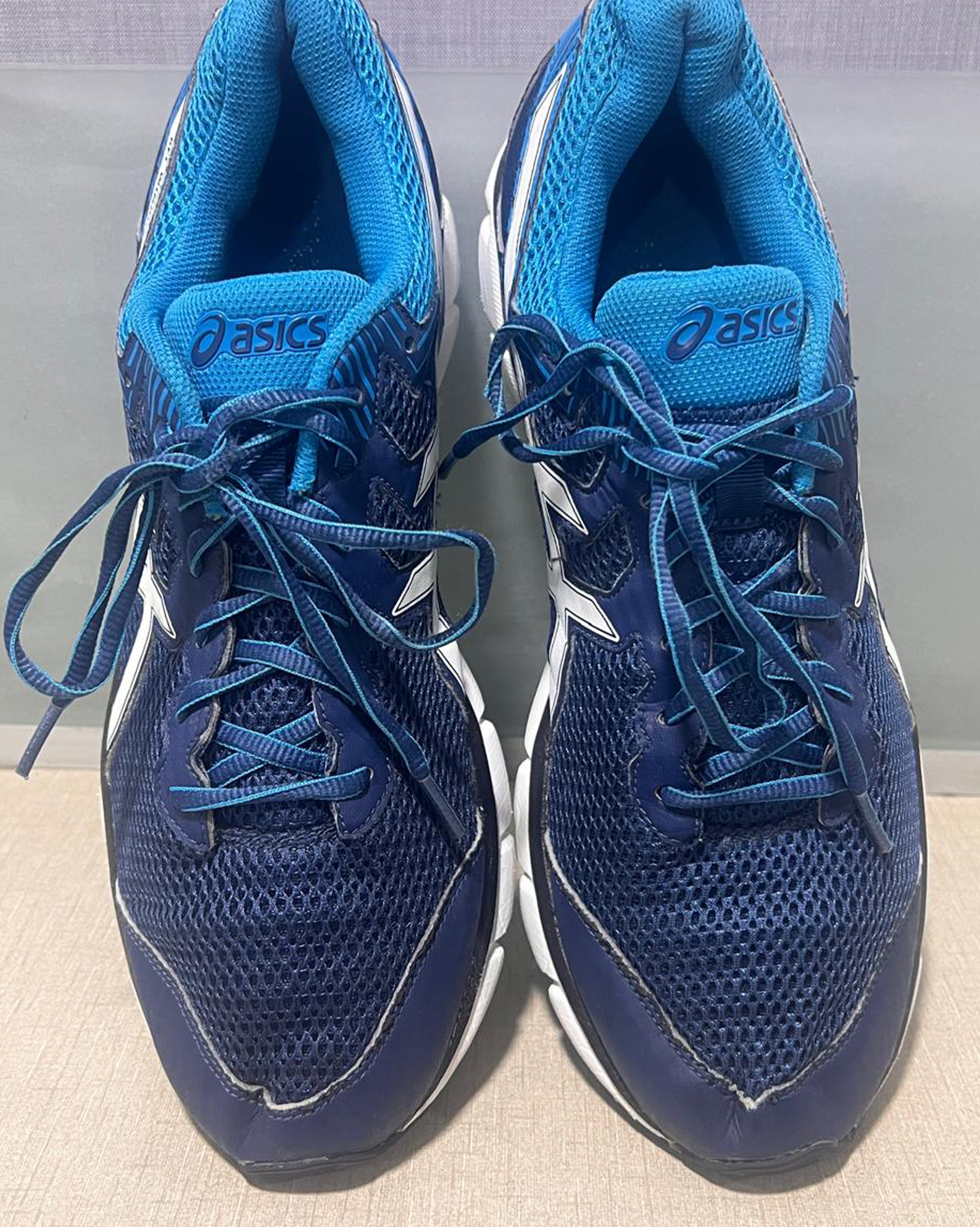 ASICS Blue Mesh Running Shoes - Image 2